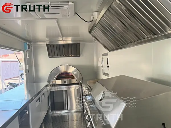 red square food trailer